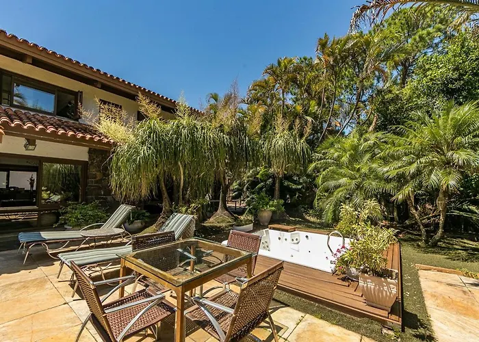Balinesa Belissima Mansao Com Piscina, Jacuzzi E Sauna Villa *