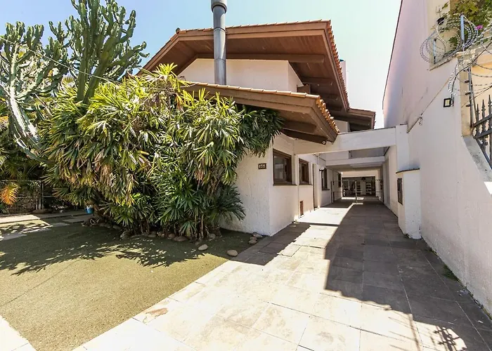 Balinesa Belissima Mansao Com Piscina, Jacuzzi E Sauna