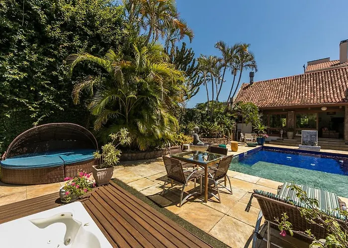 Villa Balinesa Belissima Mansao Com Piscina, Jacuzzi E Sauna *