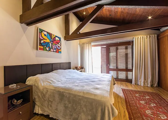 Balinesa Belissima Mansao Com Piscina, Jacuzzi E Sauna Villa *