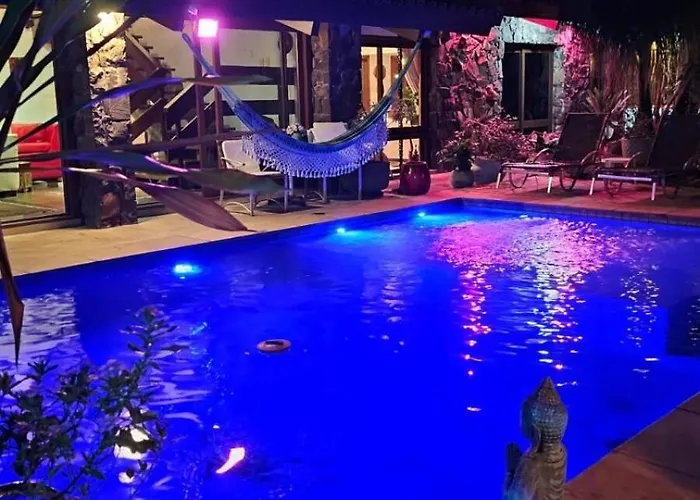 Villa Balinesa Belissima Mansao Com Piscina, Jacuzzi E Sauna *